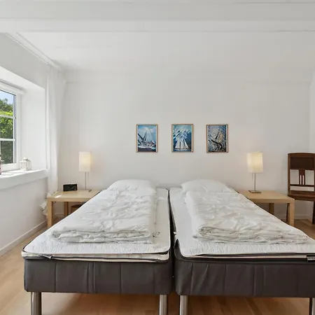 Three-bedroom In Sydals Kongshoved