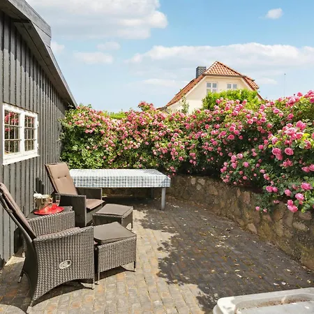 Three-bedroom In Sydals