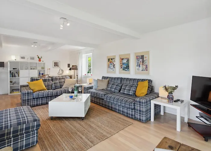 Three-bedroom In Sydals * Kongshoved